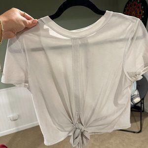 Lululemon White Cropped T-shirt with Tie